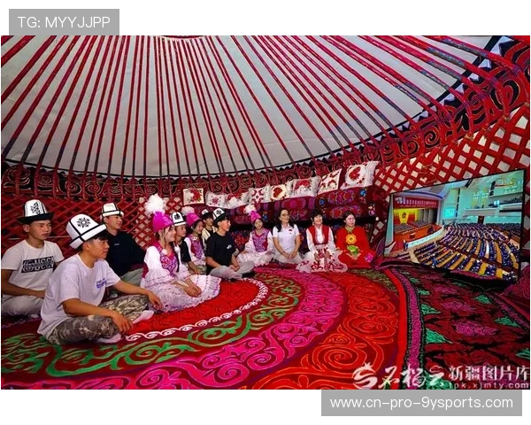 时政微纪录丨70周年庆典上的新疆之行，新疆70周年庆典是什么时候
